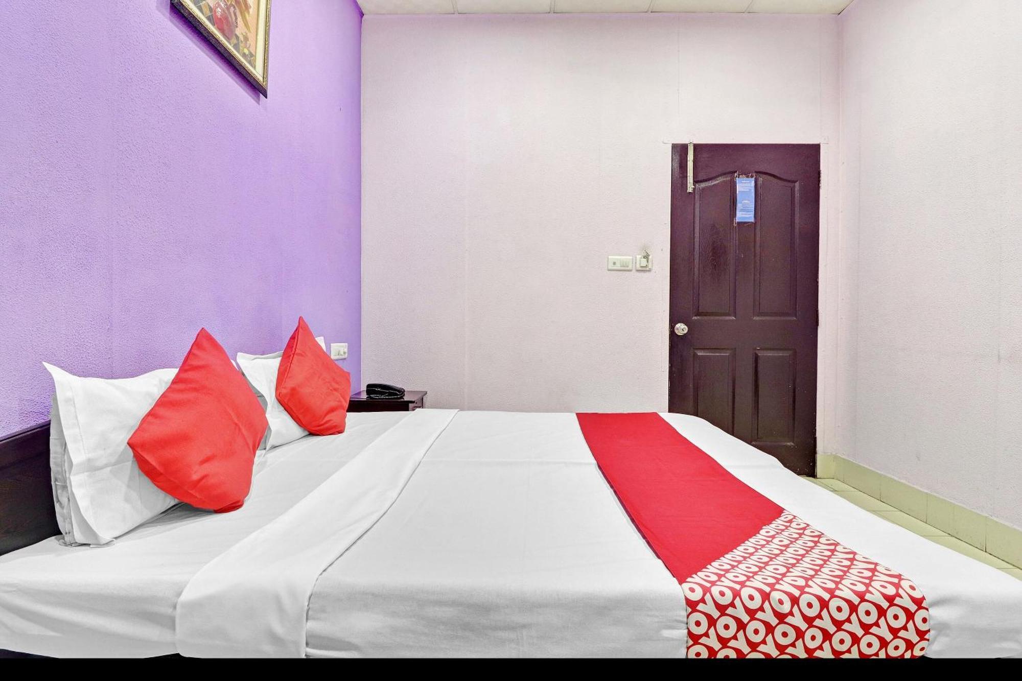 Hotel O Drizzling Land Muradnagar Esterno foto